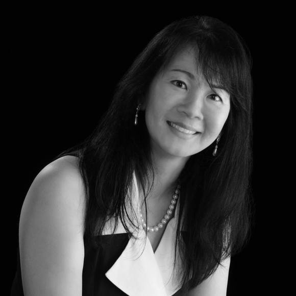 Meet your Posher, Julia - Picture 1 of 1